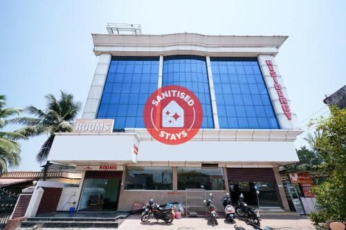 OYO 26253 Malabar Plaza Residency