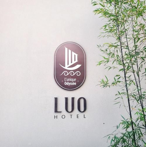 Luo Hotel