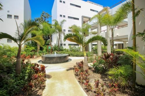 Amazing 1 bedroom loft for up to 4 guests with pool facilities close to Akumal beach