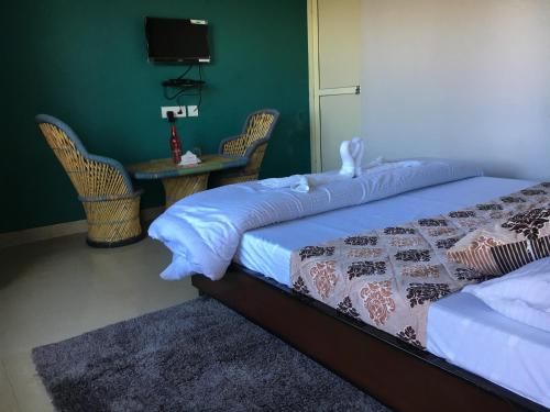 Siddhartha Greens Resort Bir Billing (Amidst Tea Garden)