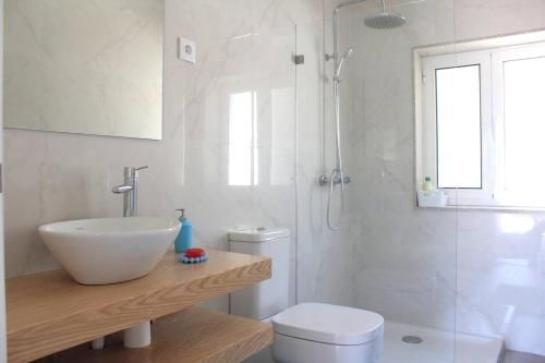 House with 2 bedrooms in Requiao with shared pool enclosed garden and WiFi 17 km from the beach