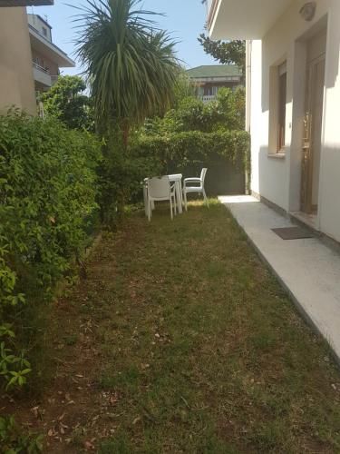 Outdoor Pictures 1