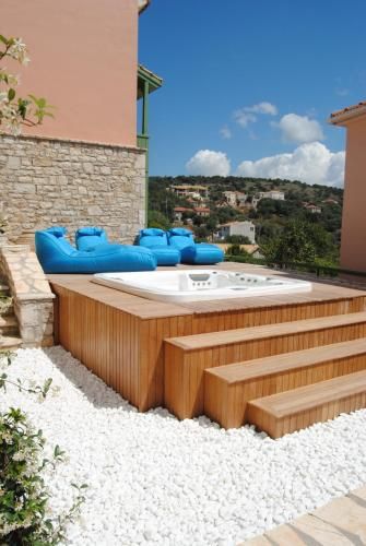 Outdoor Pictures 1