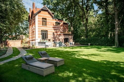 Outdoor Pictures 22