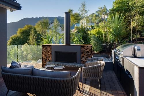 Outdoor Pictures 24