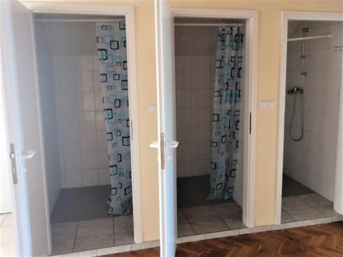 Lucky Hostel