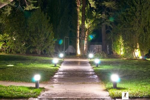 Outdoor Pictures 22