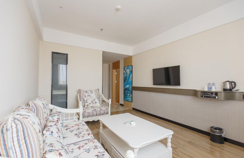 City Comfort Inn Liuzhou Baiyun Building