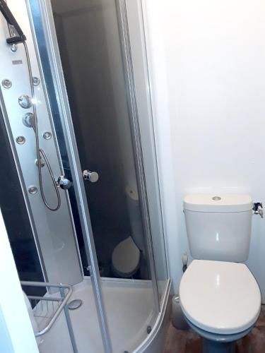 Studio in Langon with enclosed garden and WiFi