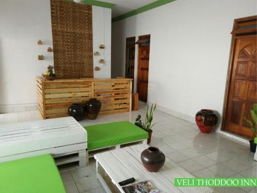 Veli Thoddoo Inn