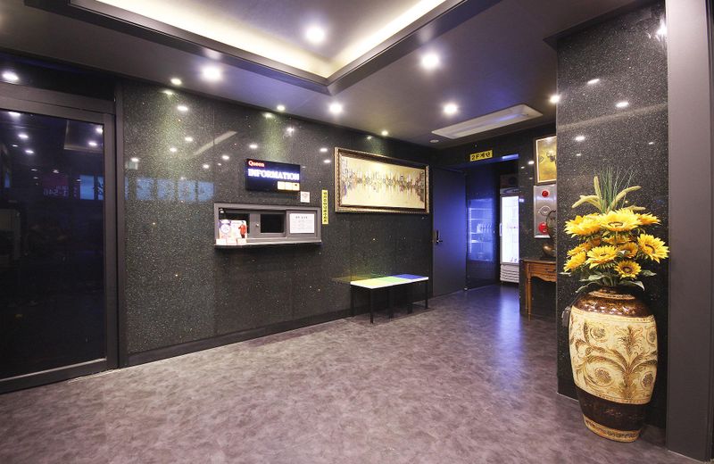 Pohang Youngil Univ. Hotel Queens