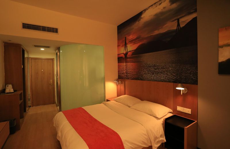 Jun Hotel Shandong Linyi Pingyi Junhe Road
