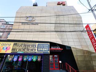 Hotel Image 1