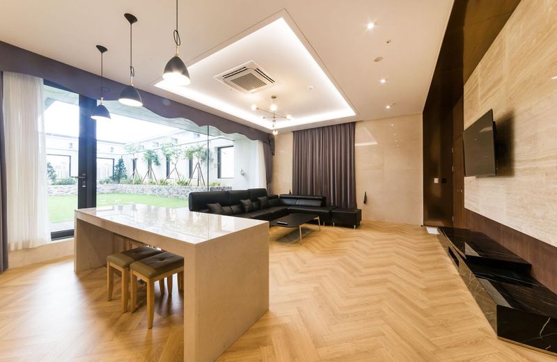 Osan Honors Hotel