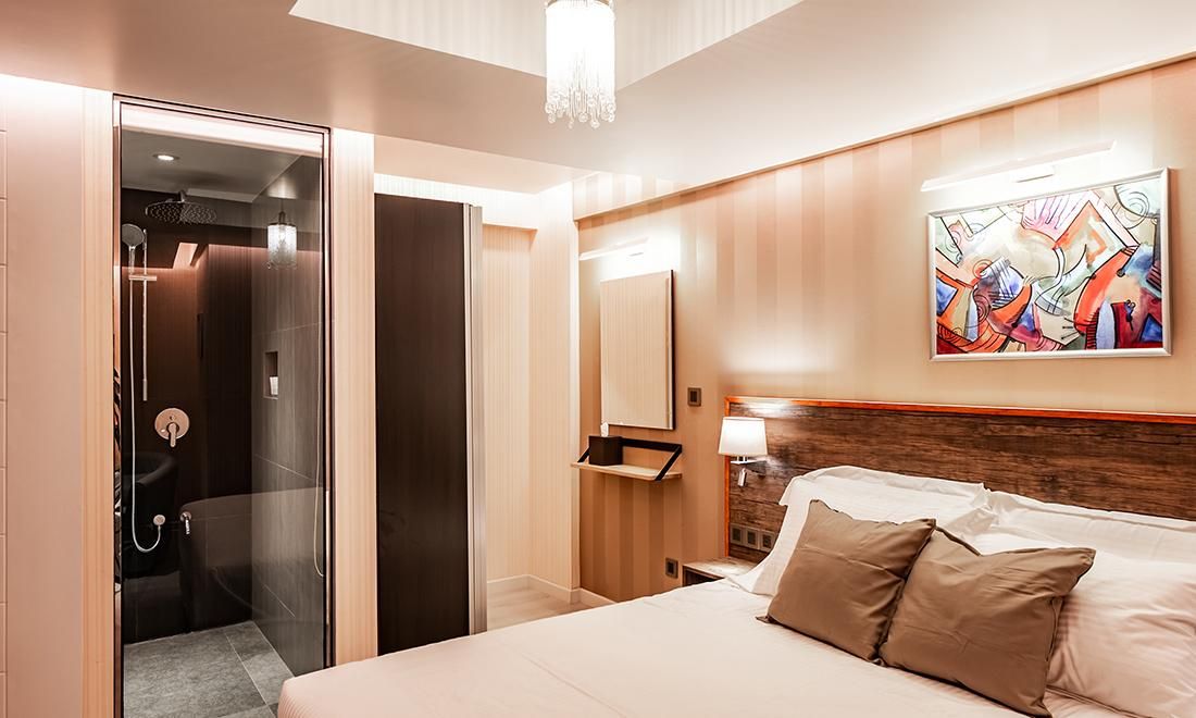 Amina Residency - Luxury Stay