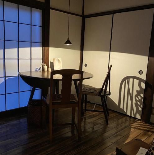 島ぐらしカフェchigoohagoo (女性優先 Couples & Single Females Only)