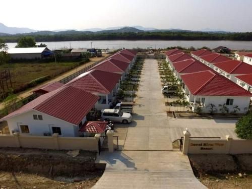 Dawei River View Resort