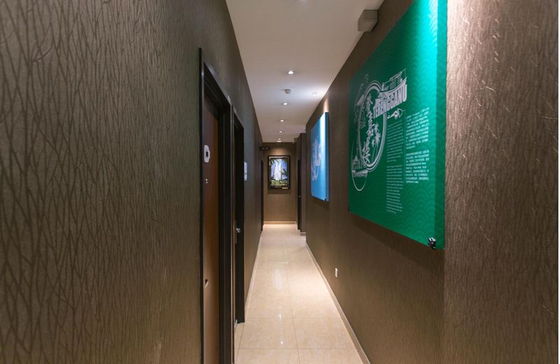 OYO 288 Sri Enstek Hotel