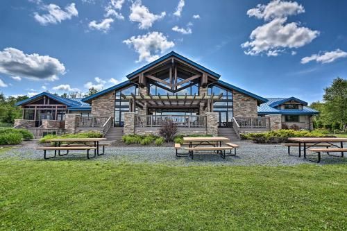 Rustic Pocono Lake Home with Deck, Fire Pit by Skiing
