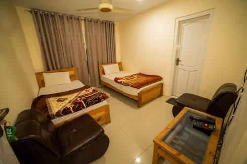 RIVER VIEW HOTEL