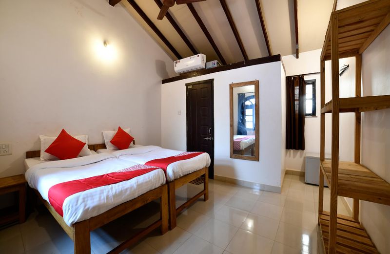 OYO 7903 Xaviers Guest House