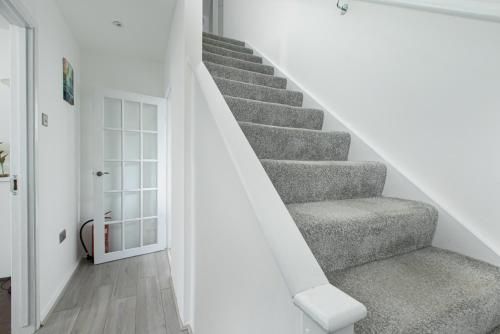 1Leta Apartment - Hatfield