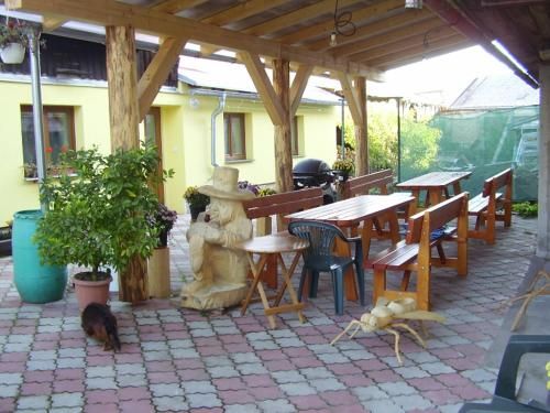Outdoor Pictures 6