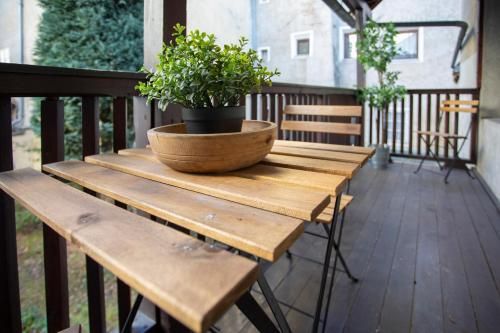 Outdoor Pictures 24