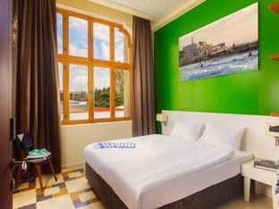 Hotel Image 1