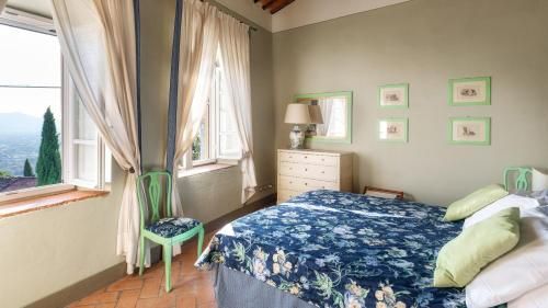 VILLA PRIMO SOLE 22, Emma Villas