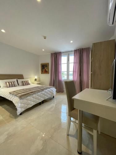 La Reggia Seaview Guesthouse