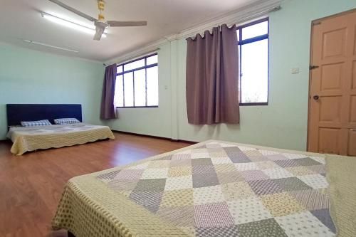 OYO 90241 Villa Home Sibu