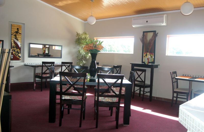 Queen's Place Guest House