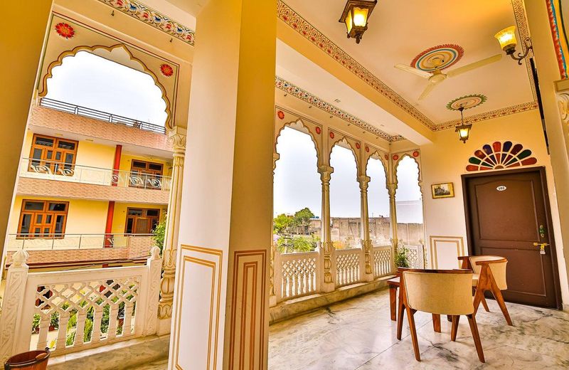 FabHotel Harsoli Haveli