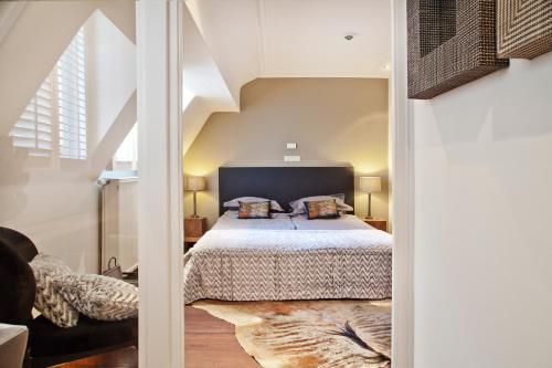 Bouteaque Hotel