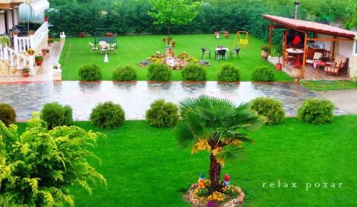 Outdoor Pictures 24