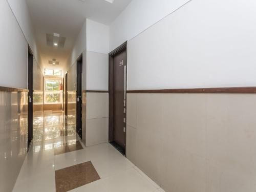 Vaccinated Staff- OYO 2BHK Home 78122 Exotic stay in Rock Beach (White Town)