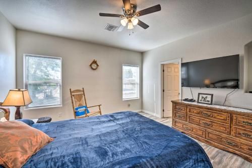 Pet-Friendly Retreat - 1 Block to River!
