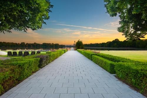 Outdoor Pictures 22