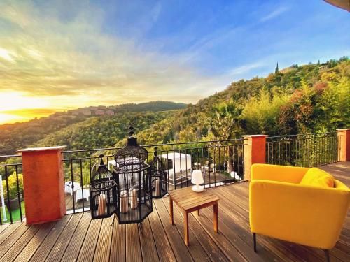 Outdoor Pictures 24