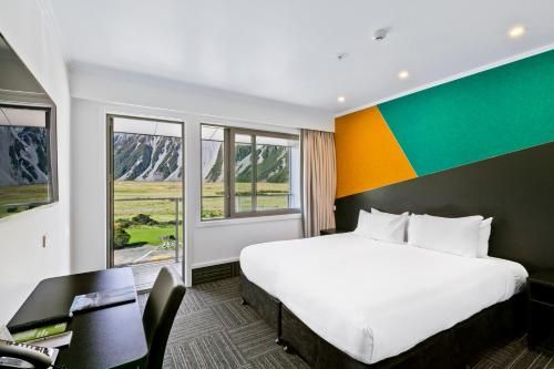 Mt Cook Lodge & Motels