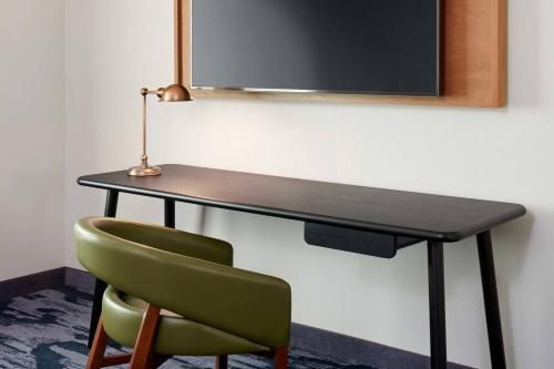 Fairfield Inn & Suites by Marriott Cleveland Tiedeman Road