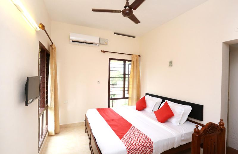 SPOT ON 76848 Hotel Samruddhi Residency
