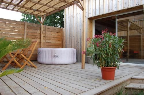 Outdoor Pictures 1