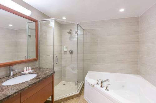 Ramada by Wyndham Flushing Queens