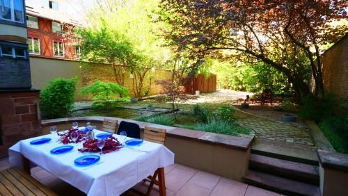 Outdoor Pictures 24