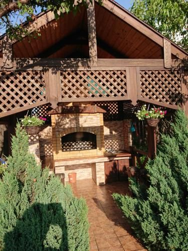 Outdoor Pictures 23