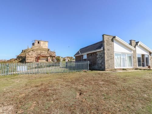 57 Cliff End