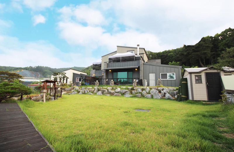 Namyangju Noblian House Pension