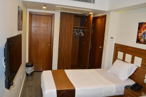 Royal Inn Residence